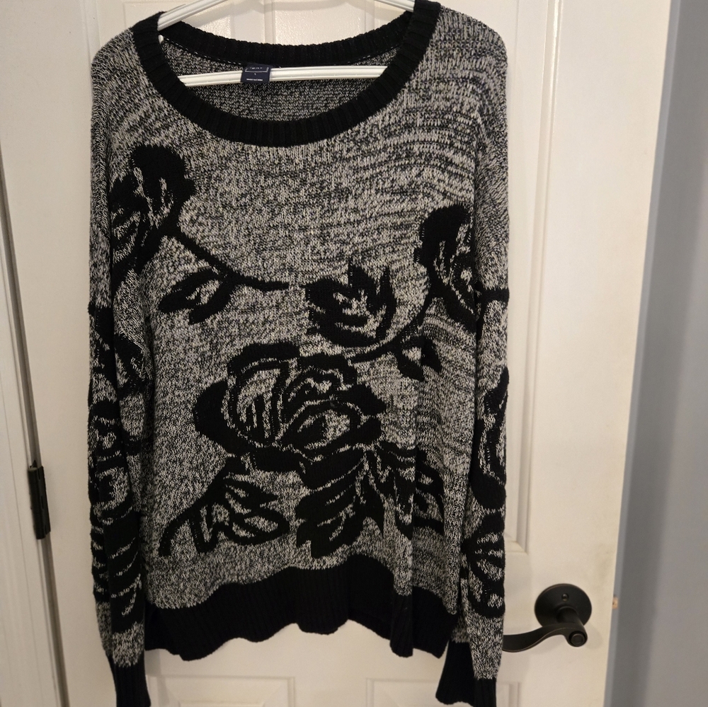 Gap Pattern Sweater